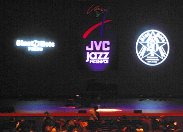 JVC.JPG
